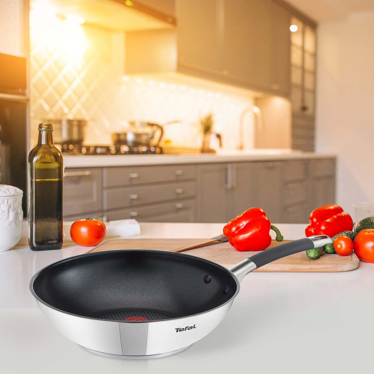 Купить Сковорода вок Tefal Illico 28см (G7011914) в каталоге интернет  магазина М.Видео по выгодной цене с доставкой, отзывы, фотографии - Москва