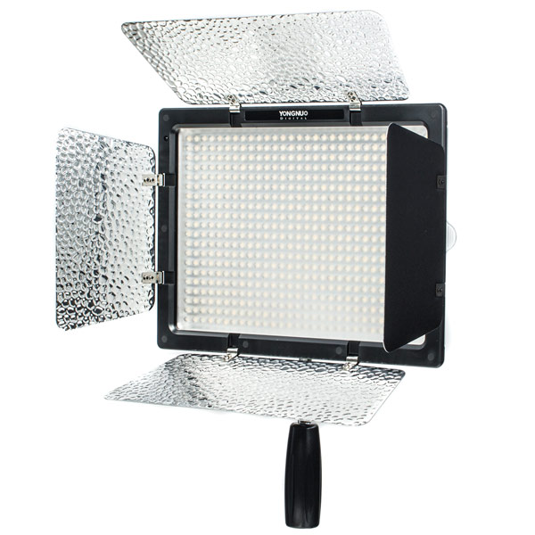 фото Led осветитель yongnuo yn-600 led 3200-5500k