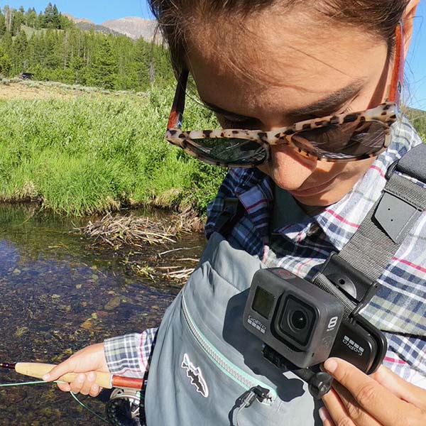 Зажим для экшн камер GoPro купить в интернет-магазине Мвидео в Москве, Спб