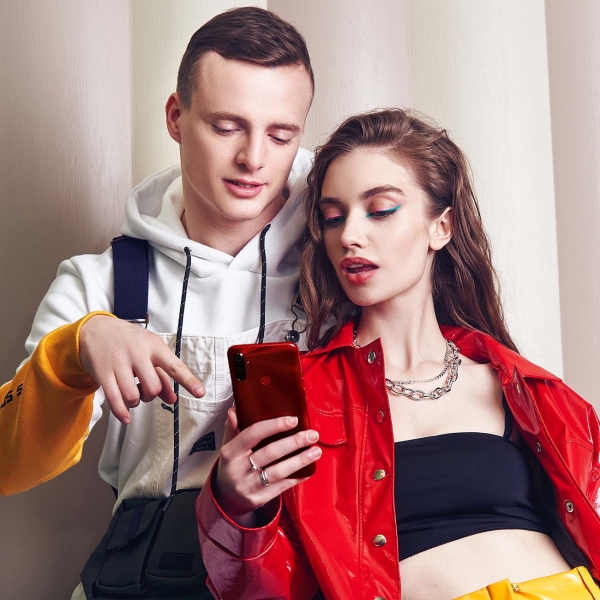 Смартфон Realme C3 3+64GB NFC Blazing Red (RMX2020)