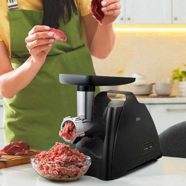 Изображение товара Электромясорубка BQ MG1006 Black