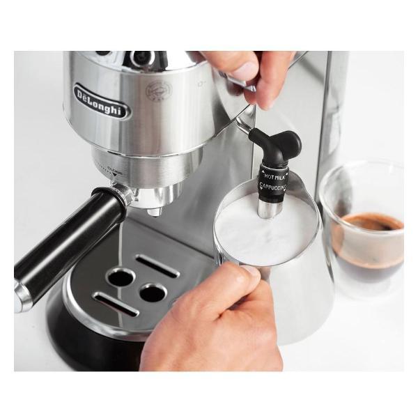 Изображение товара Кофемашина рожкового типа DeLonghi EC685.M