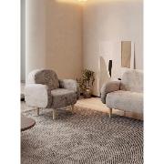 Изображение товара Кресло Правила мебели Клэрион для отдыха дома, с подлокотниками, высокие ножки, 77х86х80 см, Латте, велюр