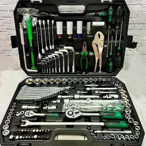 Изображение товара Набор автомобильных инструментов Автохит Профессиональный набор инструментов