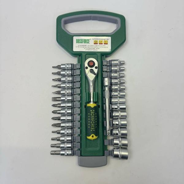 Изображение товара Набор автомобильных инструментов BOSSFORCE Набор головок с трещеткой