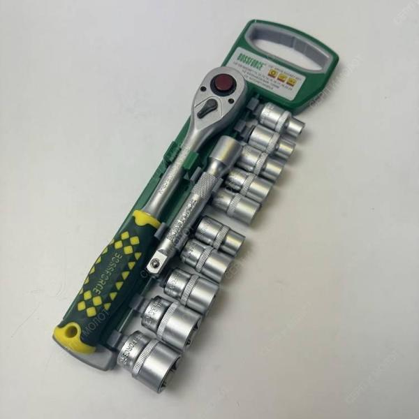 Изображение товара Набор автомобильных инструментов BOSSFORCE Набор головок с трещеткой