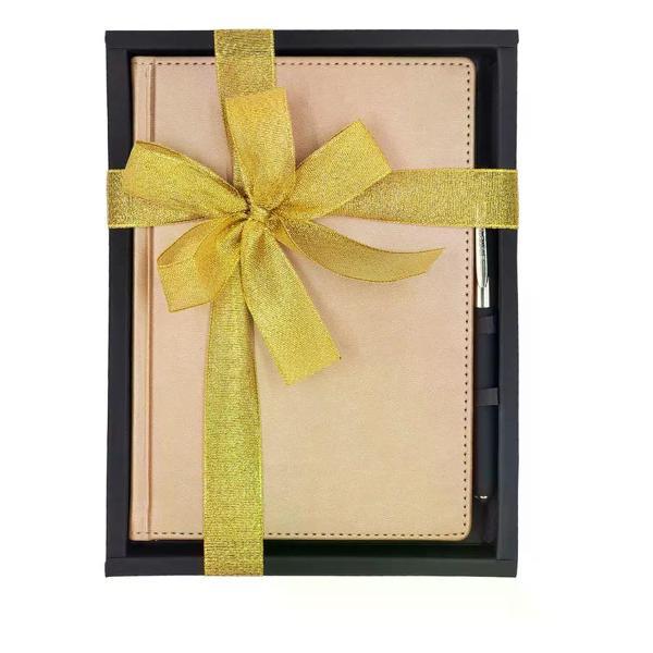 Изображение товара Ежедневник и еженедельник NO NAME Ежедневник недатированный А5