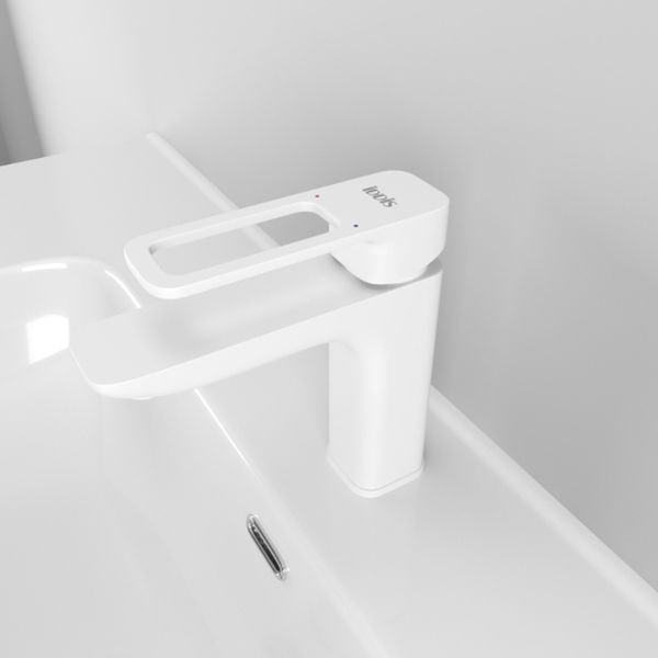 Изображение товара Смеситель Iddis Slide белый матовый (SLIWT00i01)