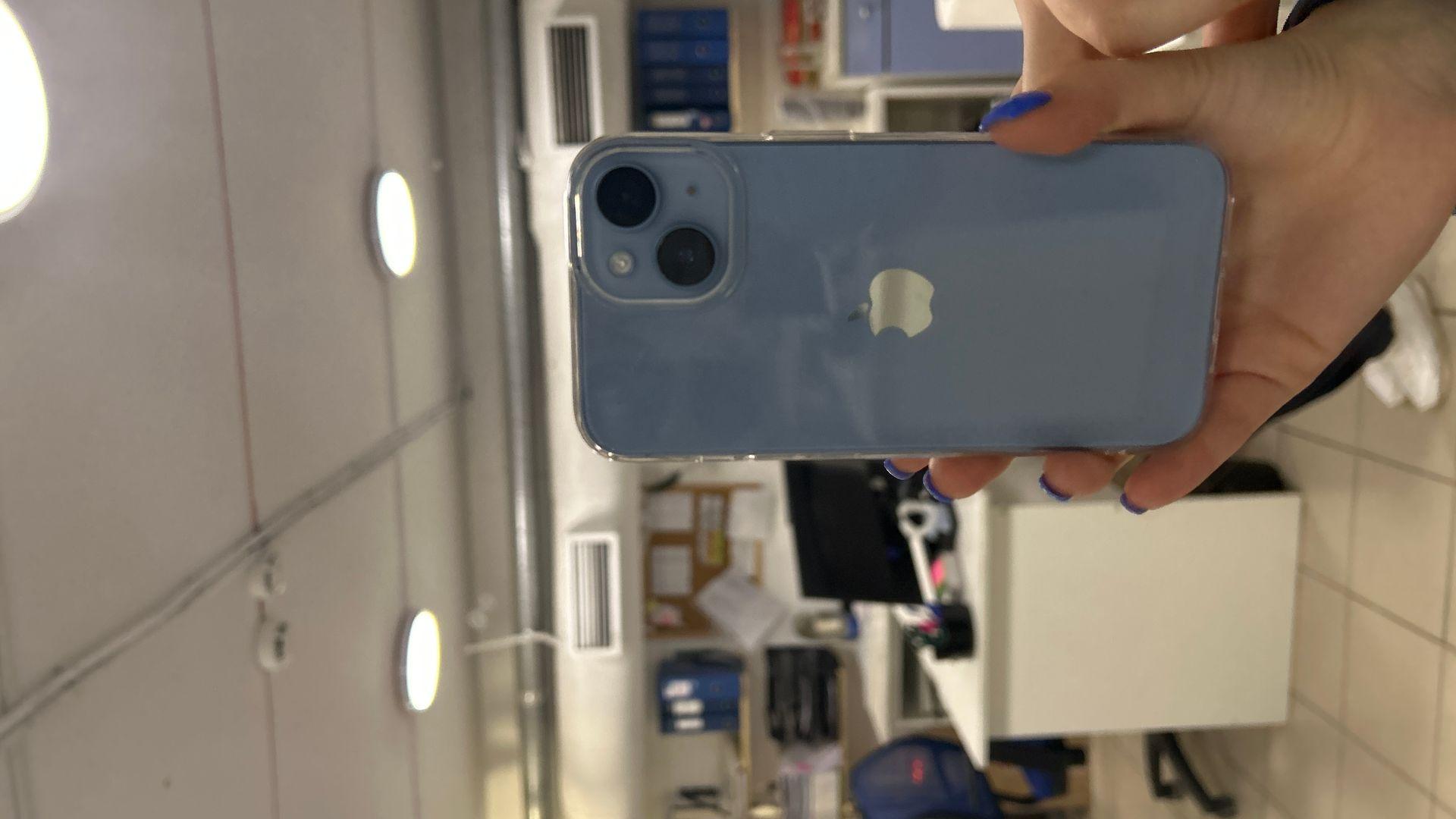 Смартфон Apple iPhone 14 128GB nanoSim/eSim Blue - отзывы покупателей и  владельцев | М.Видео - Москва